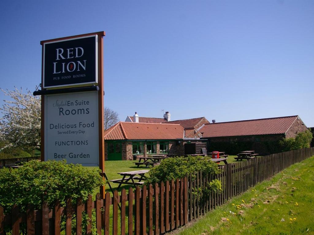 Отель The Red Lion Йорк Экстерьер фото